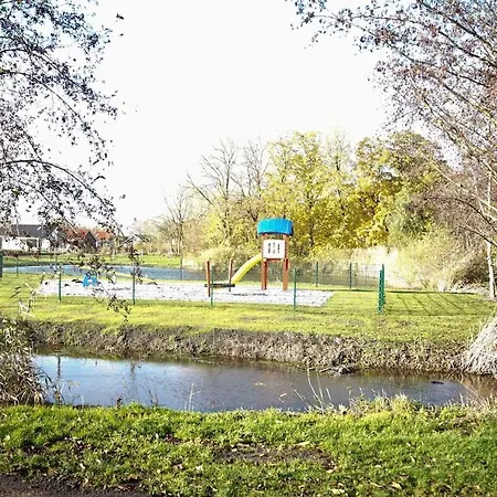 Freistehendes Mit Sauna Und Badefass * Sehestedt (Lower-Saxony)