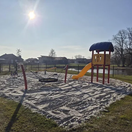 Freistehendes Mit Sauna Und Badefass Sehestedt (Lower-Saxony)