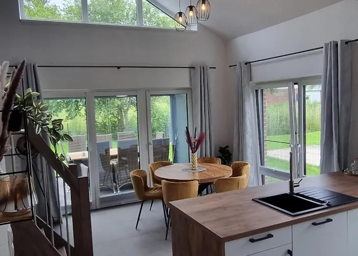 Freistehendes Mit Sauna Und Badefass Sehestedt (Lower-Saxony)