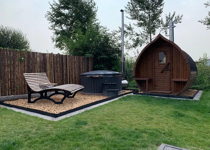 Freistehendes Mit Sauna Und Badefass Casa vacanze Sehestedt (Lower-Saxony)